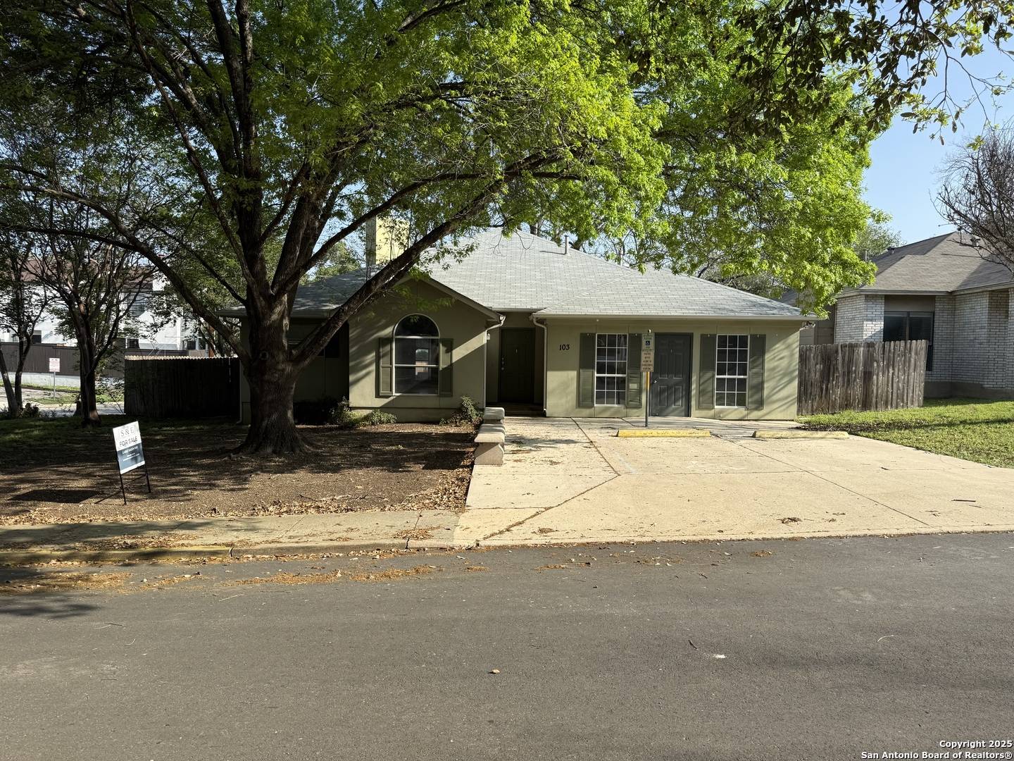 Alamo Heights, TX 78209,103 Marcia
