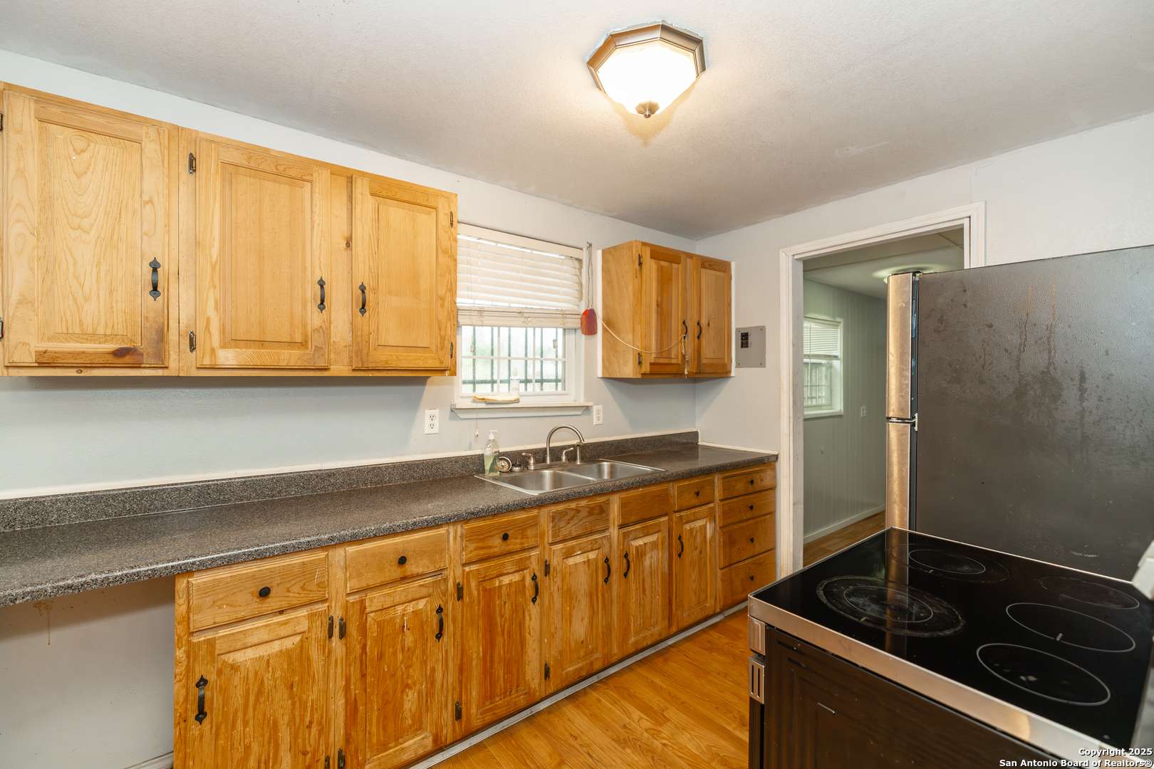 Poteet, TX 78065,525 Avenue D