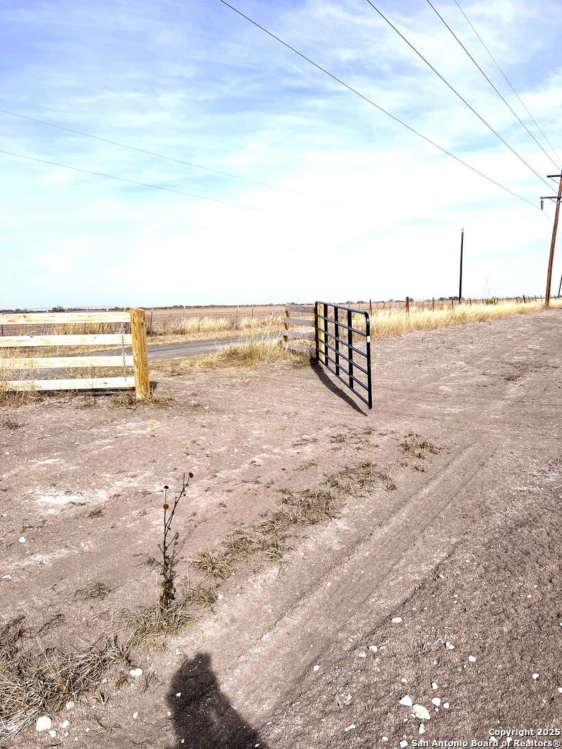 Dhanis, TX 78850,0000 County Road 512
