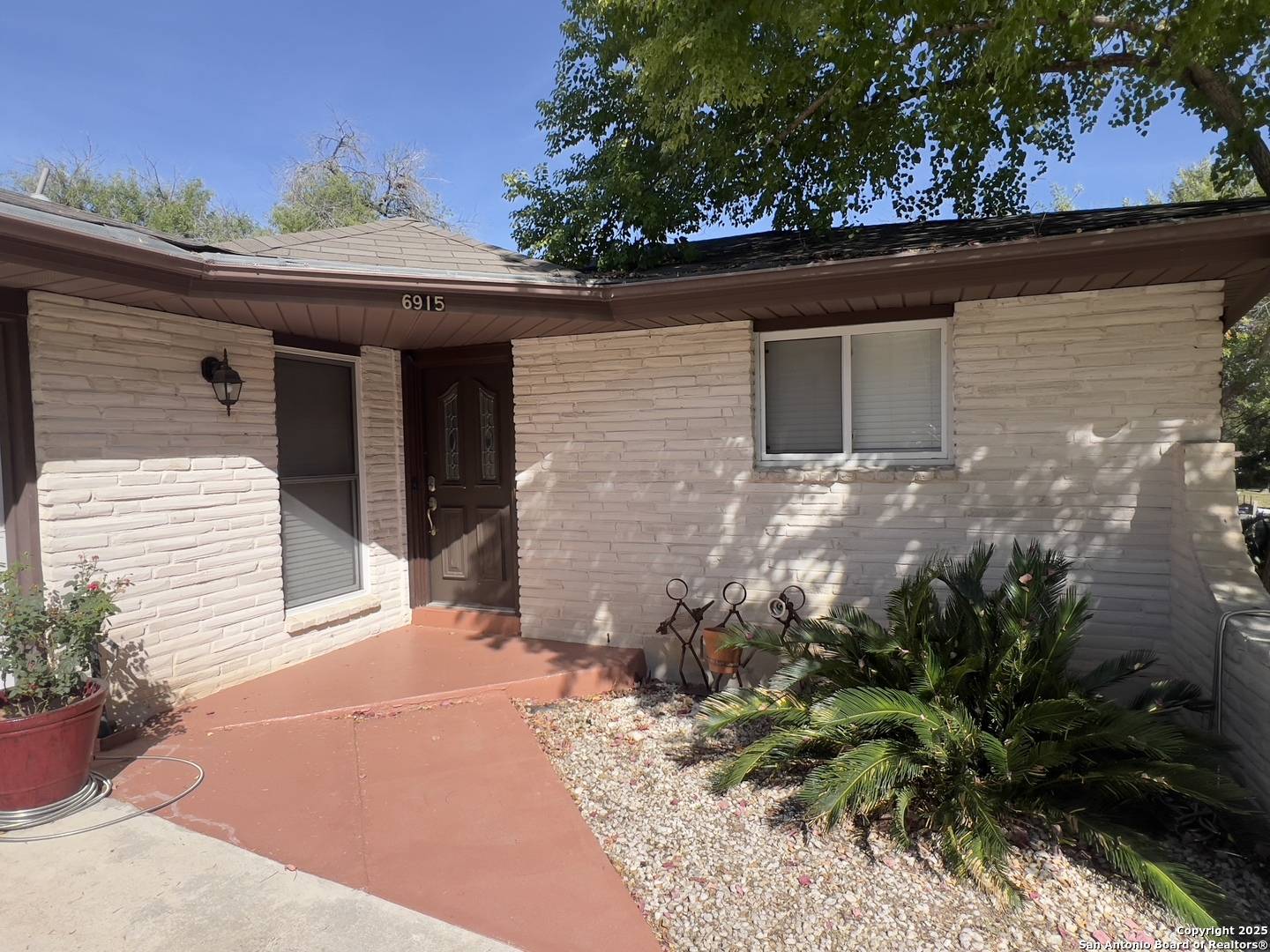 San Antonio, TX 78240,6915 Forest Crest