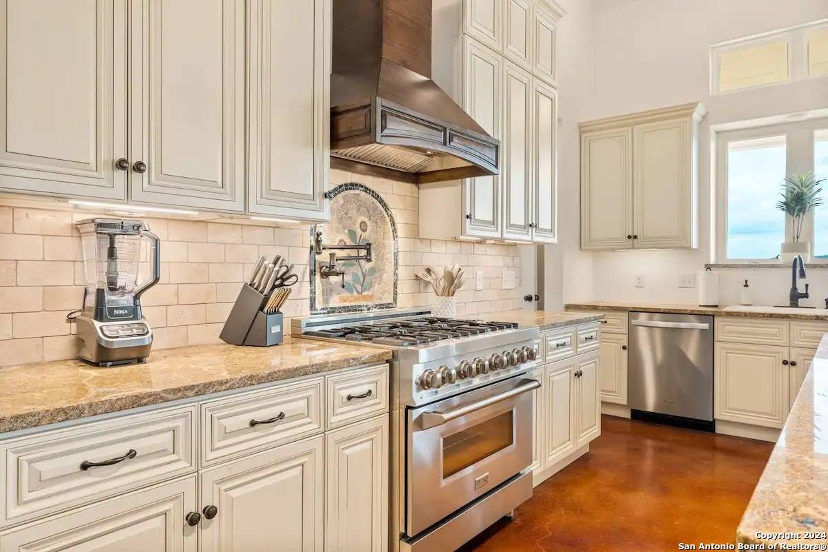 Spring Branch, TX 78070-5083,1023 Mystic Breeze