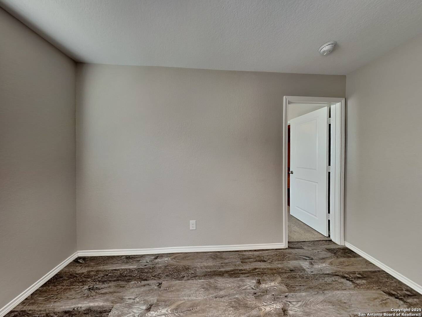 San Antonio, TX 78245,9716 Marbach