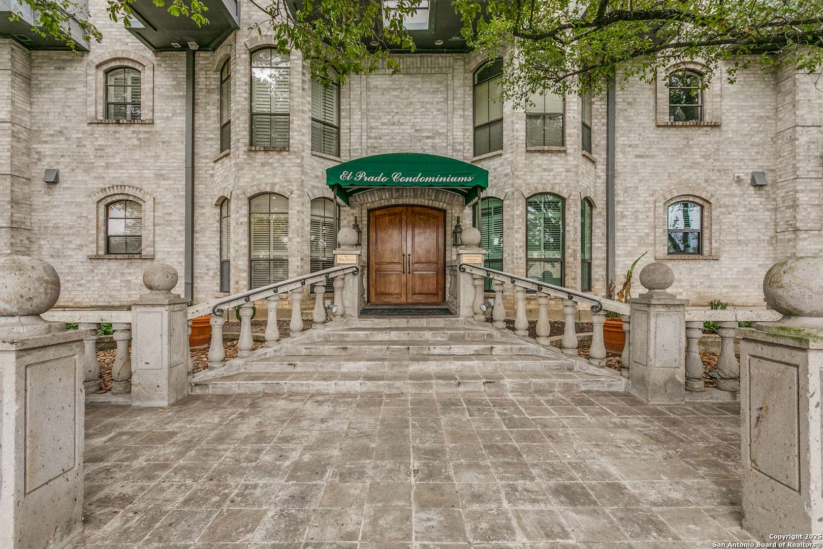 San Antonio, TX 78212,100 El Prado UNIT 215