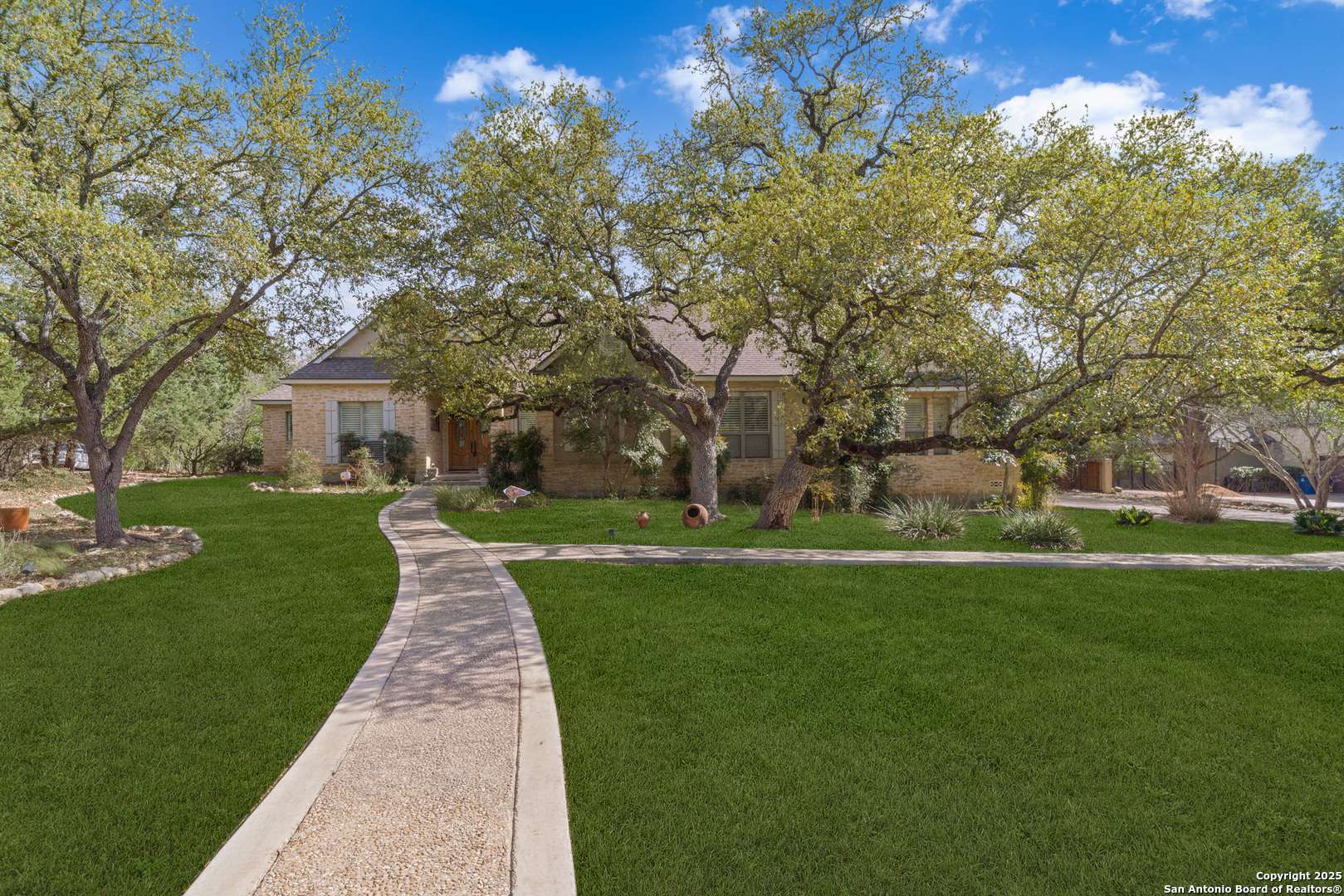 San Antonio, TX 78266,20515 Wahl