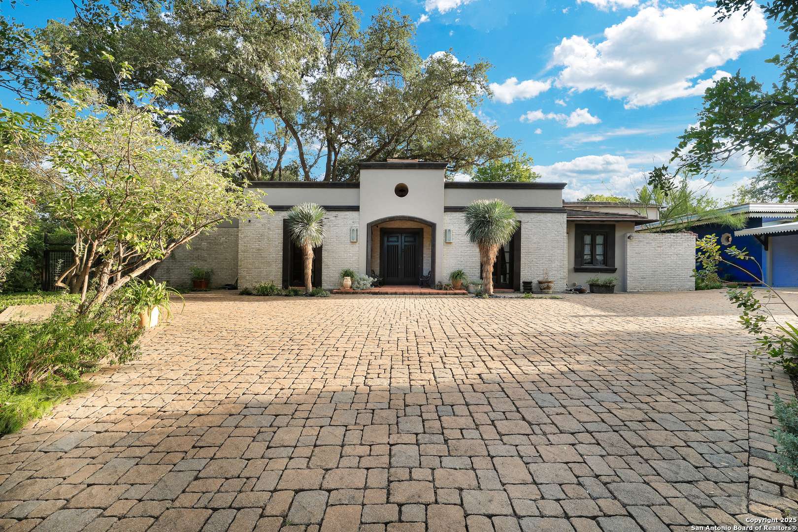 San Antonio, TX 78209,7902 Thornhill