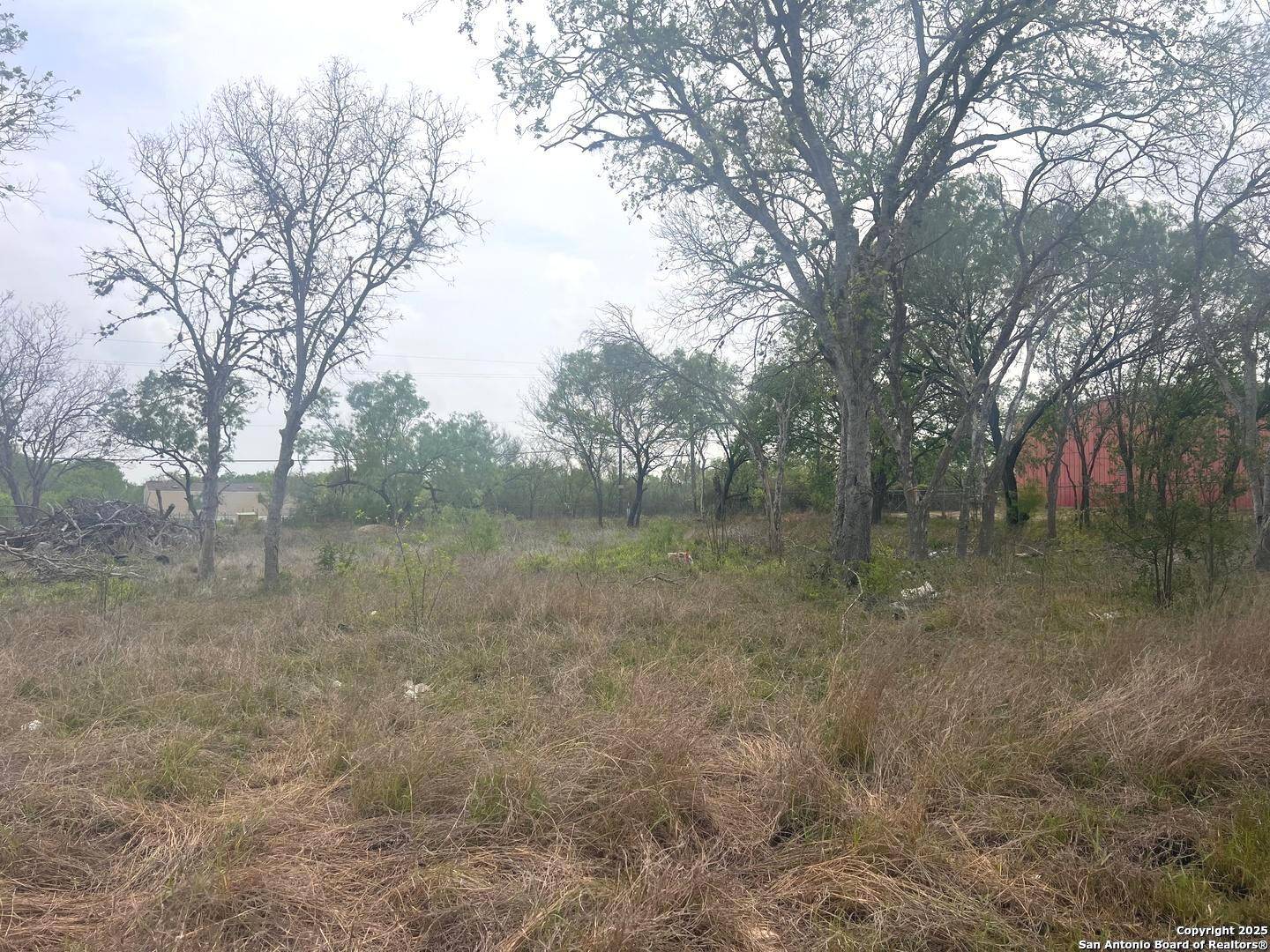 San Antonio, TX 78214,1700E Chavaneaux