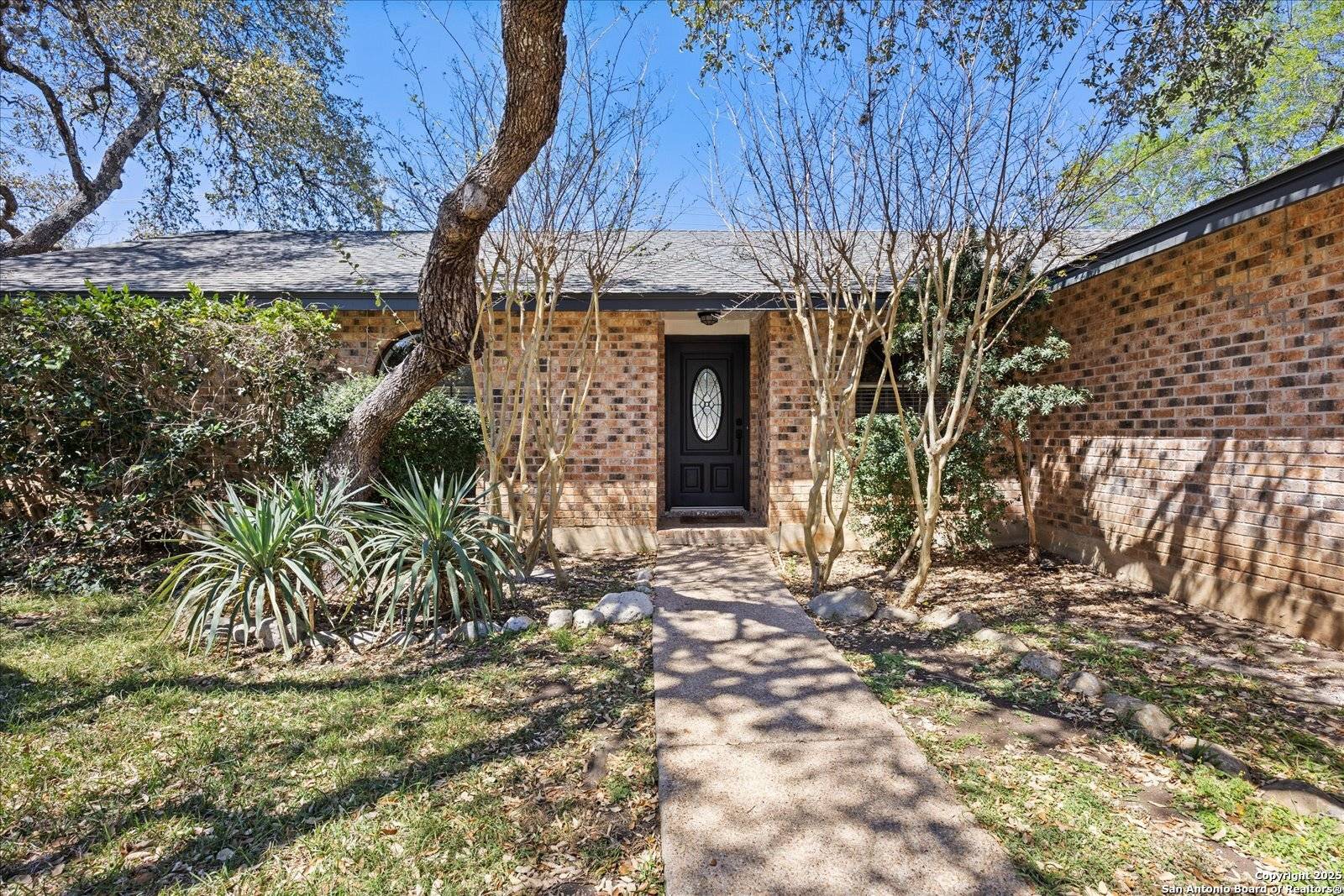 San Antonio, TX 78231,2907 Green Run