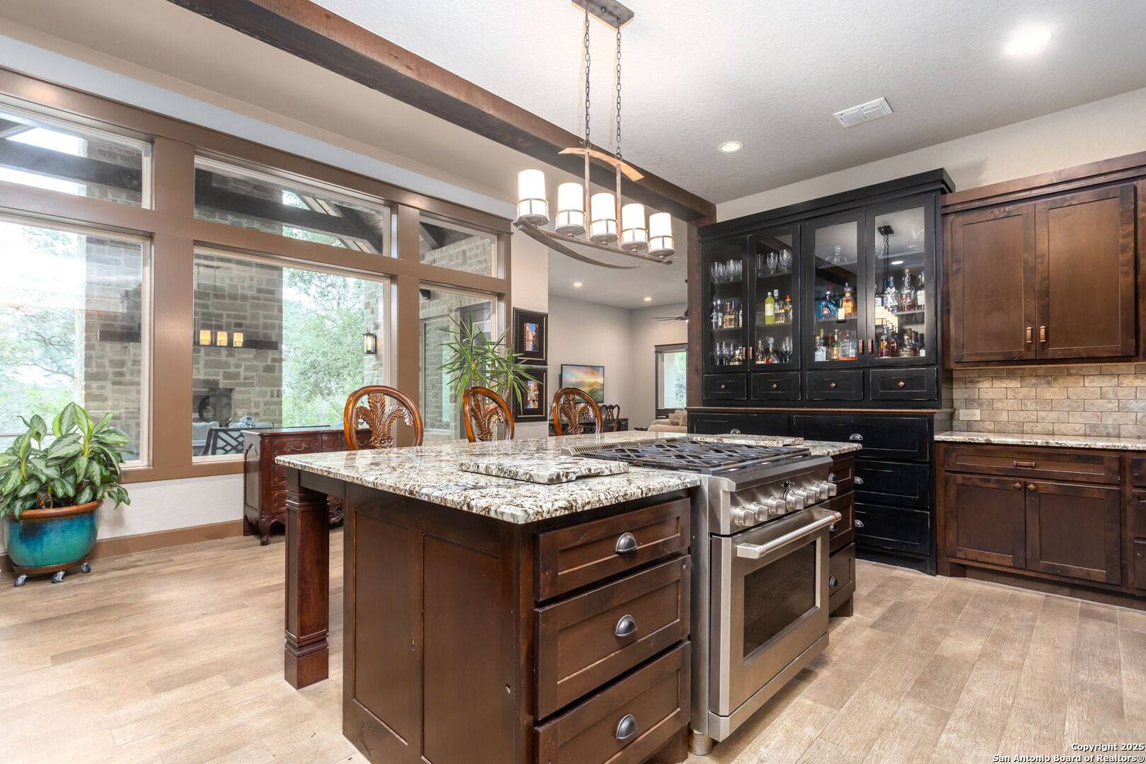 Blanco, TX 78606,114 C Chisholm
