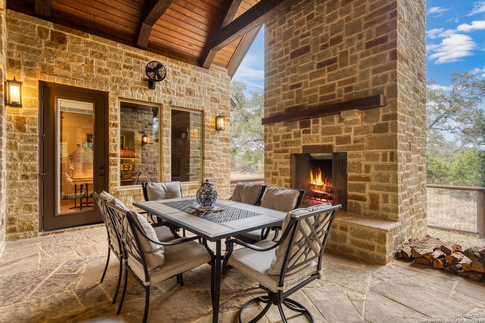 Blanco, TX 78606,114 C Chisholm