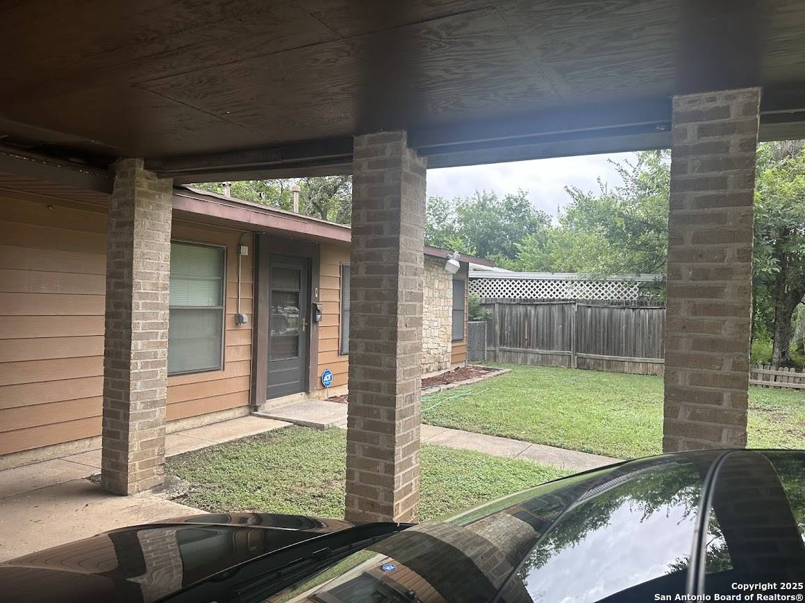 San Antonio, TX 78219,4223 Redstone Dr