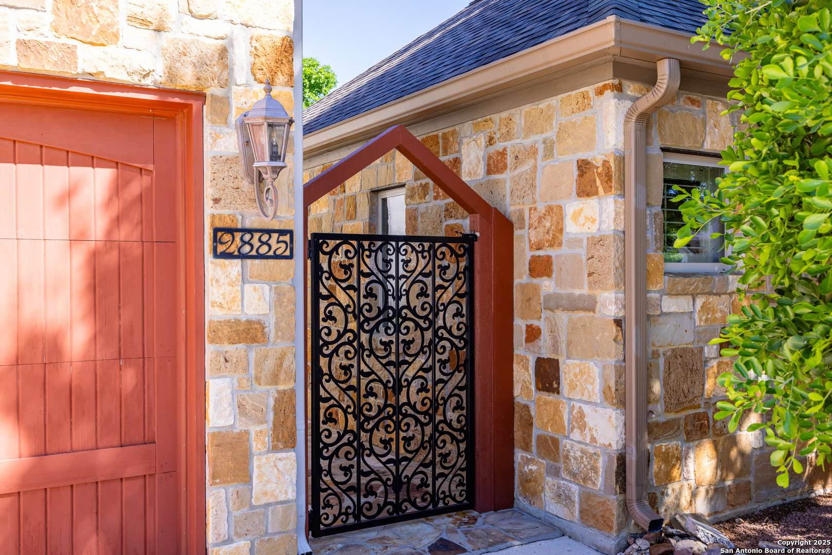 Kerrville, TX 78028,2885 Rock Barn Drive E