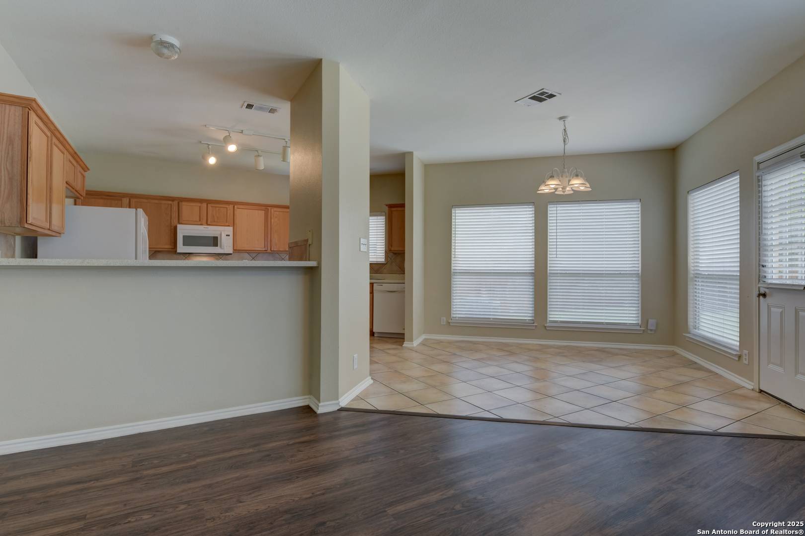 San Antonio, TX 78249,6139 Wood Bayou