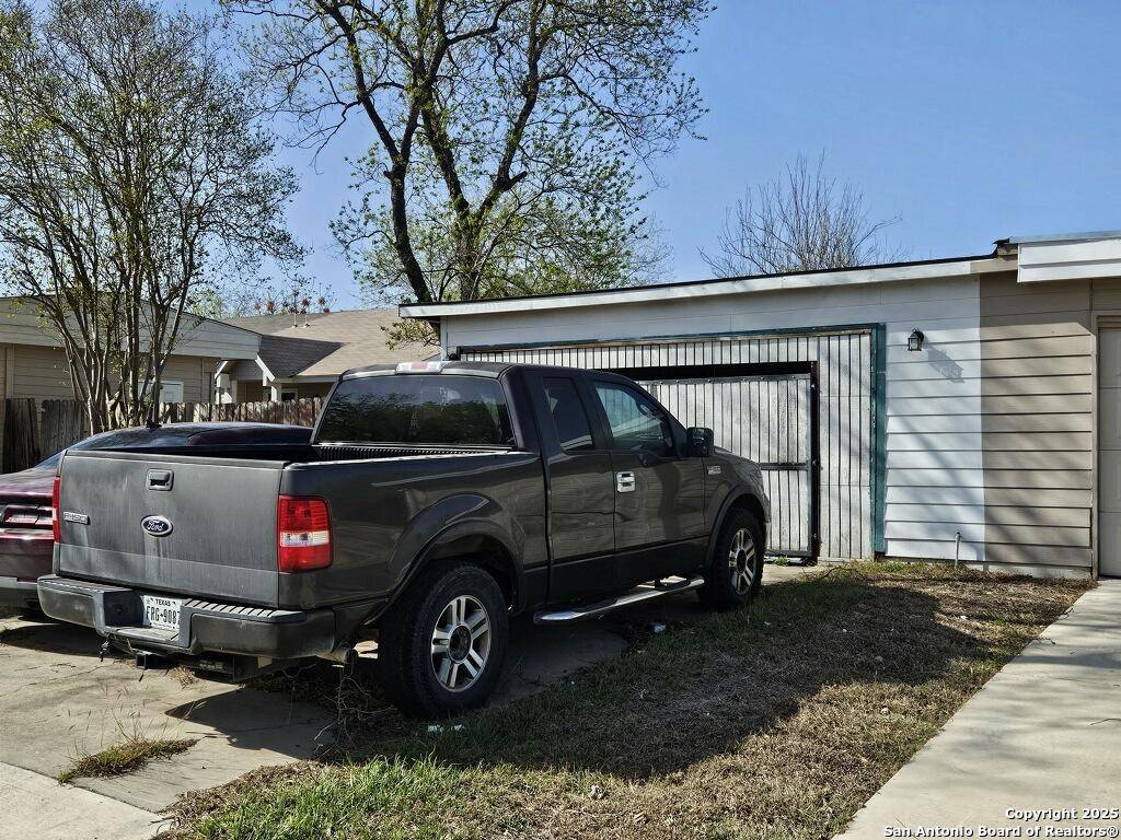 San Antonio, TX 78245,9603 Simplicity