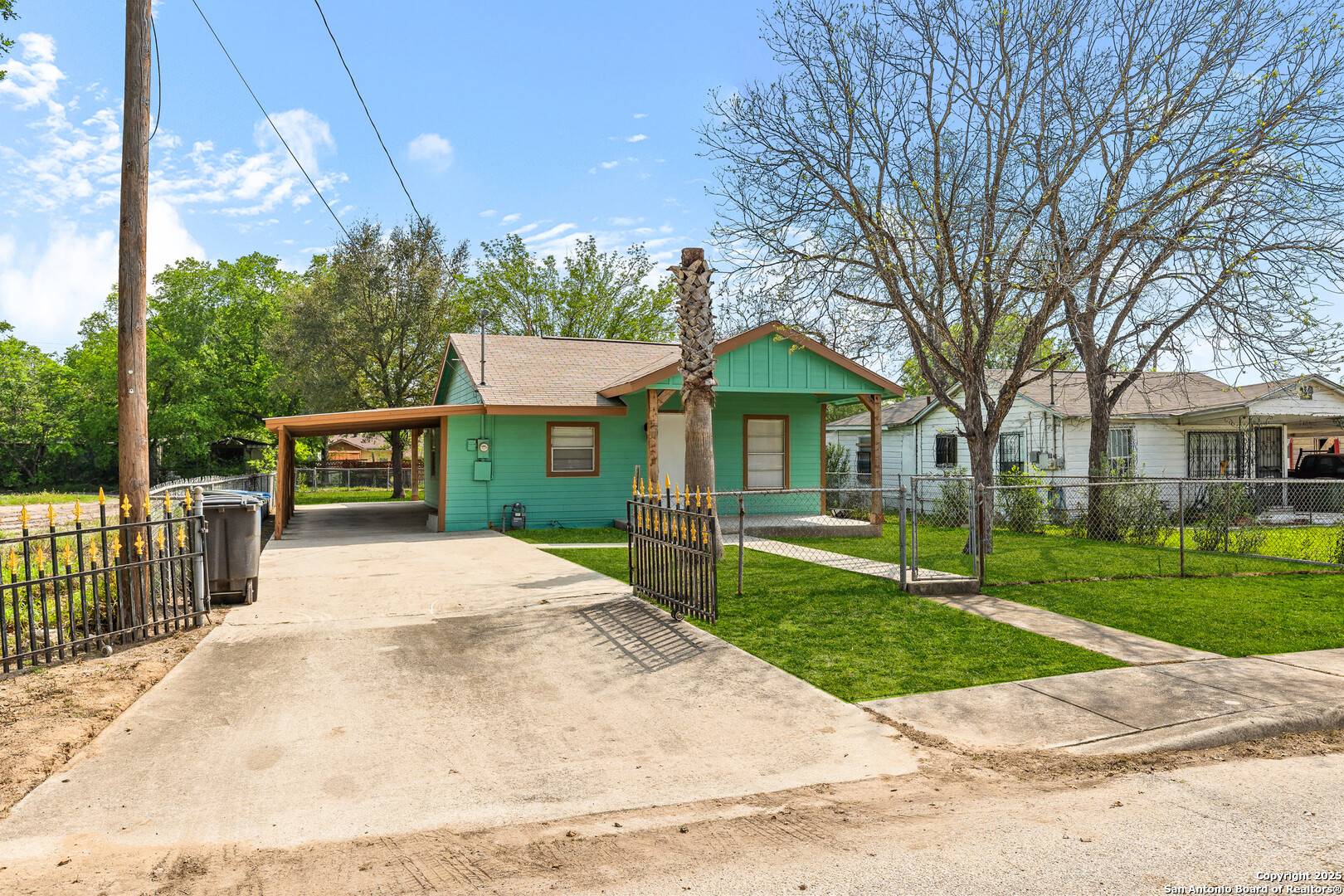 San Antonio, TX 78221,1326 Vestal