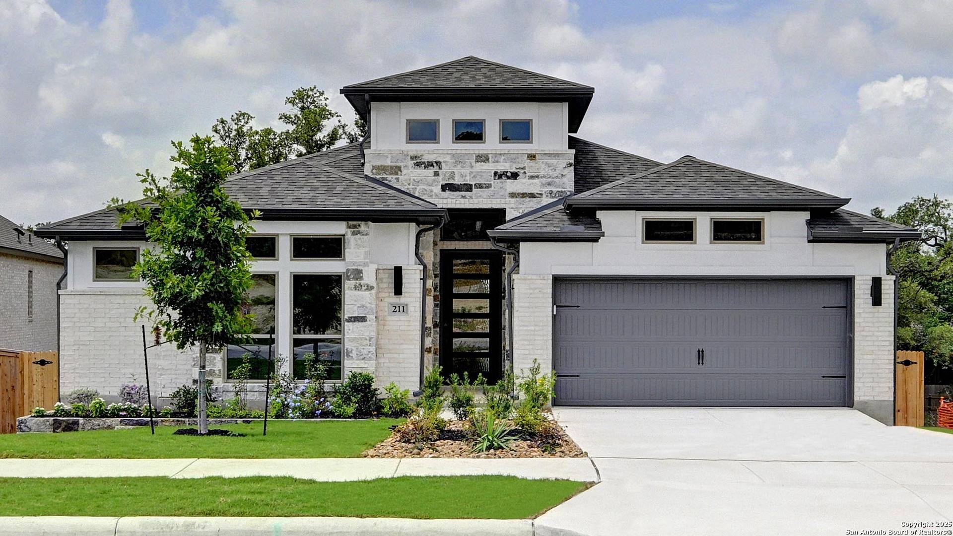 Boerne, TX 78006,211 Boulder Creek