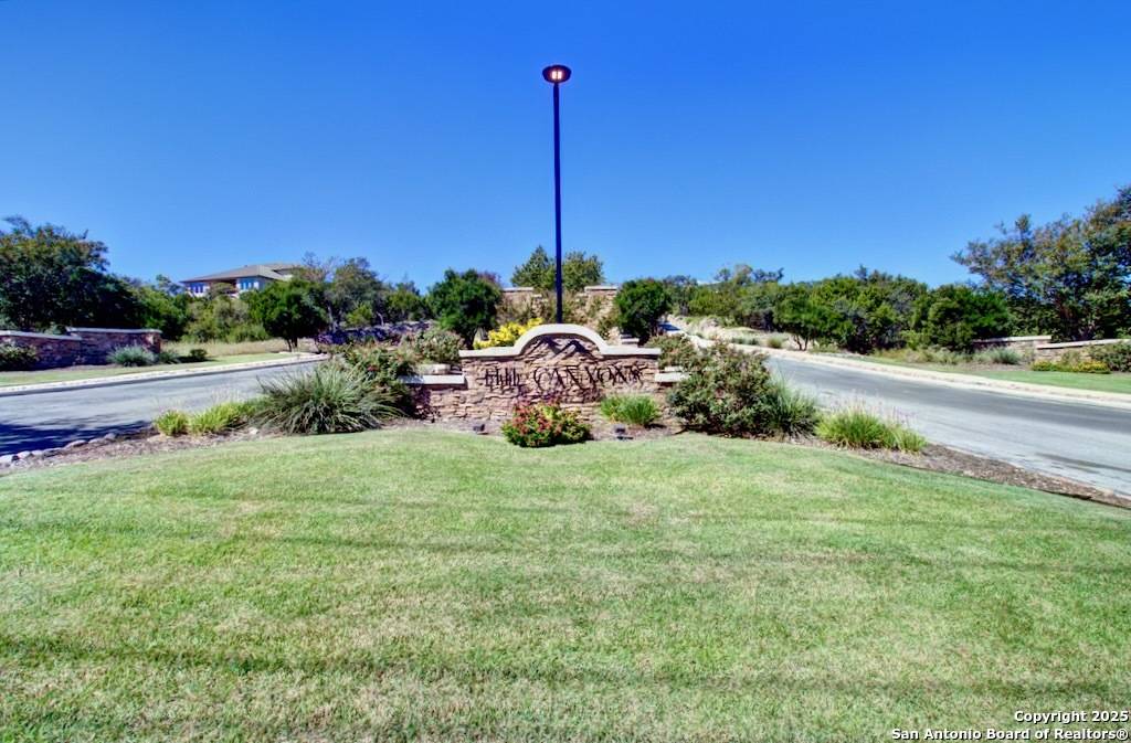 San Antonio, TX 78255,11207 Sloanes Ridge