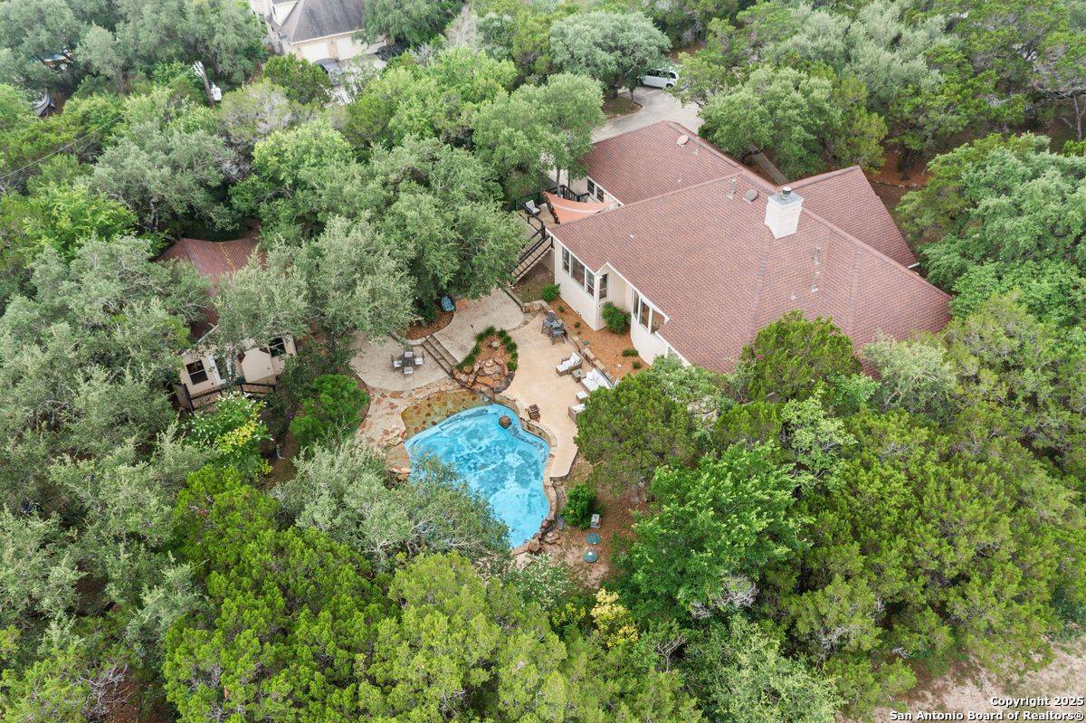 Helotes, TX 78023,15610 CHINQUAPIN
