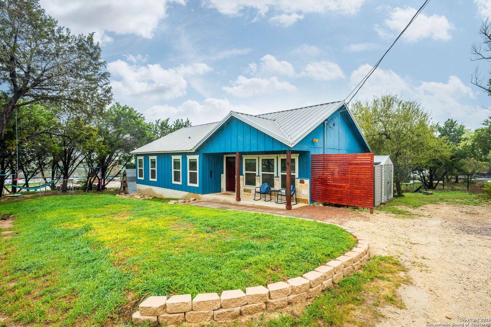 Spring Branch, TX 78070,1283 Western Skies Dr