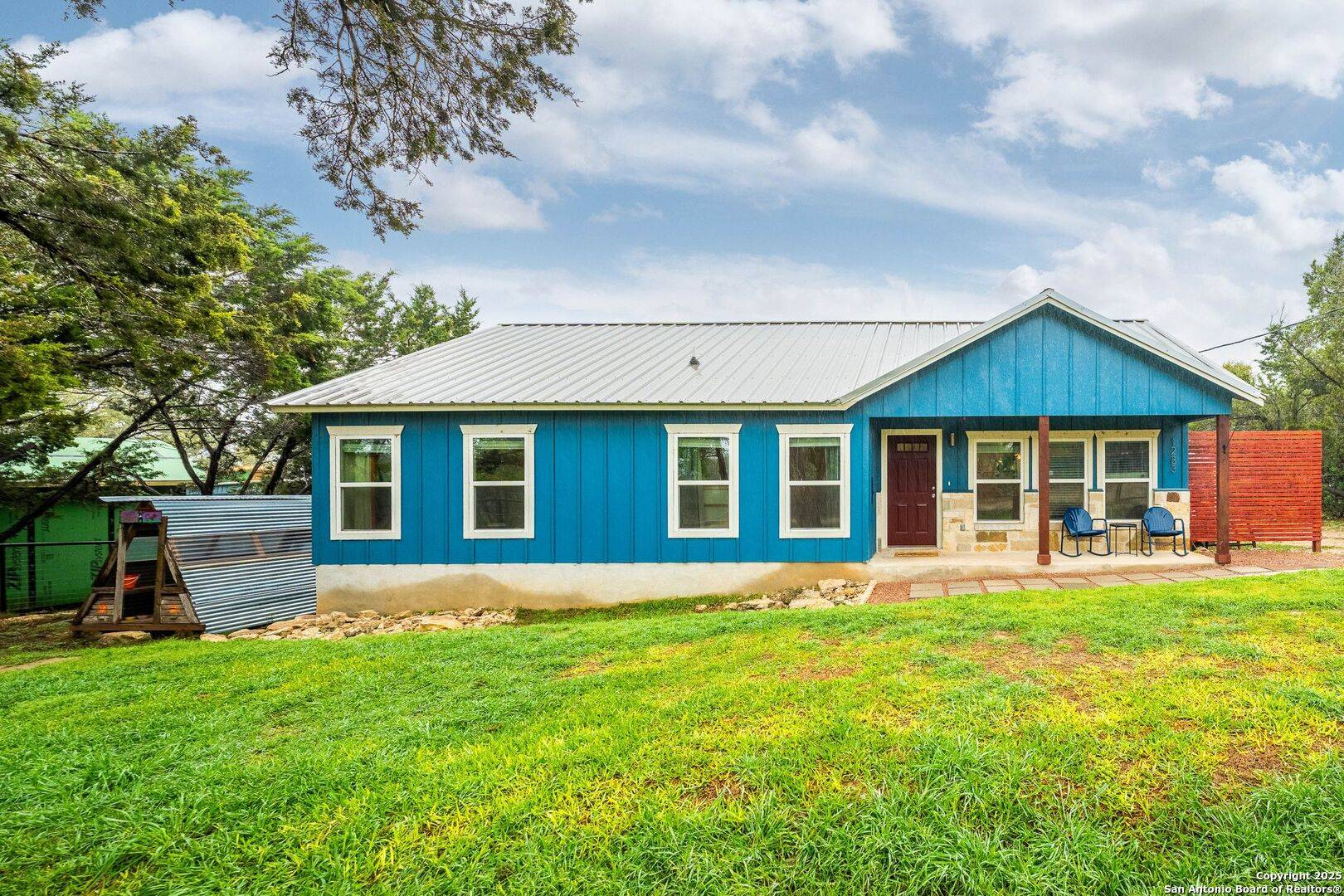 Spring Branch, TX 78070,1283 Western Skies Dr