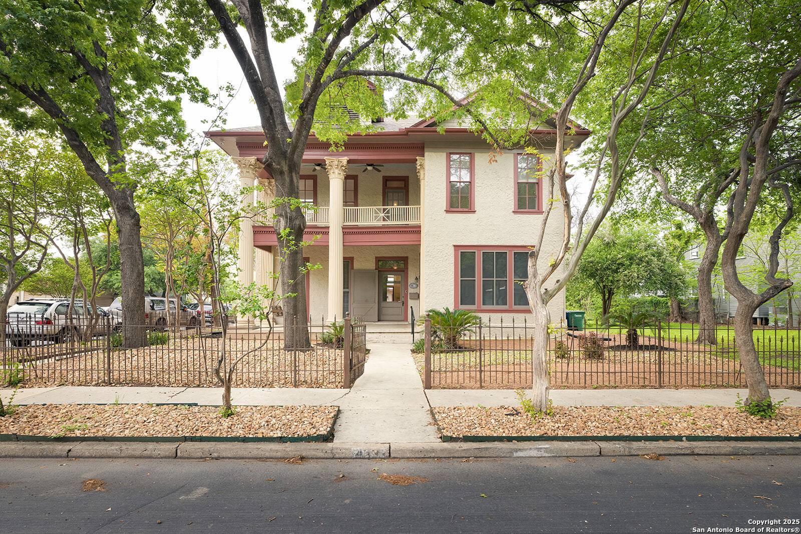 San Antonio, TX 78204-1413,433 Madison St
