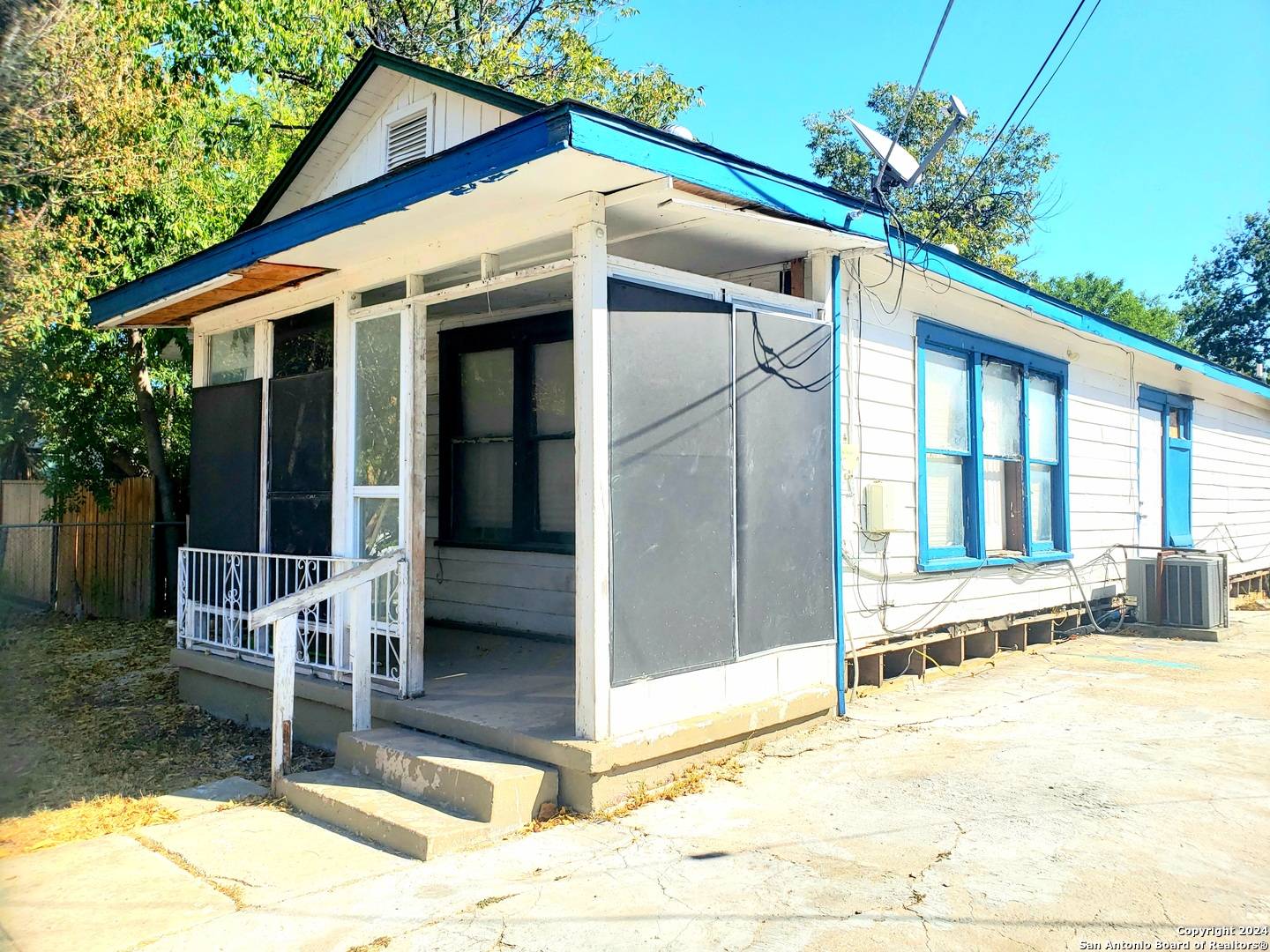 San Antonio, TX 78201-5847,416 PEACOCK AVE