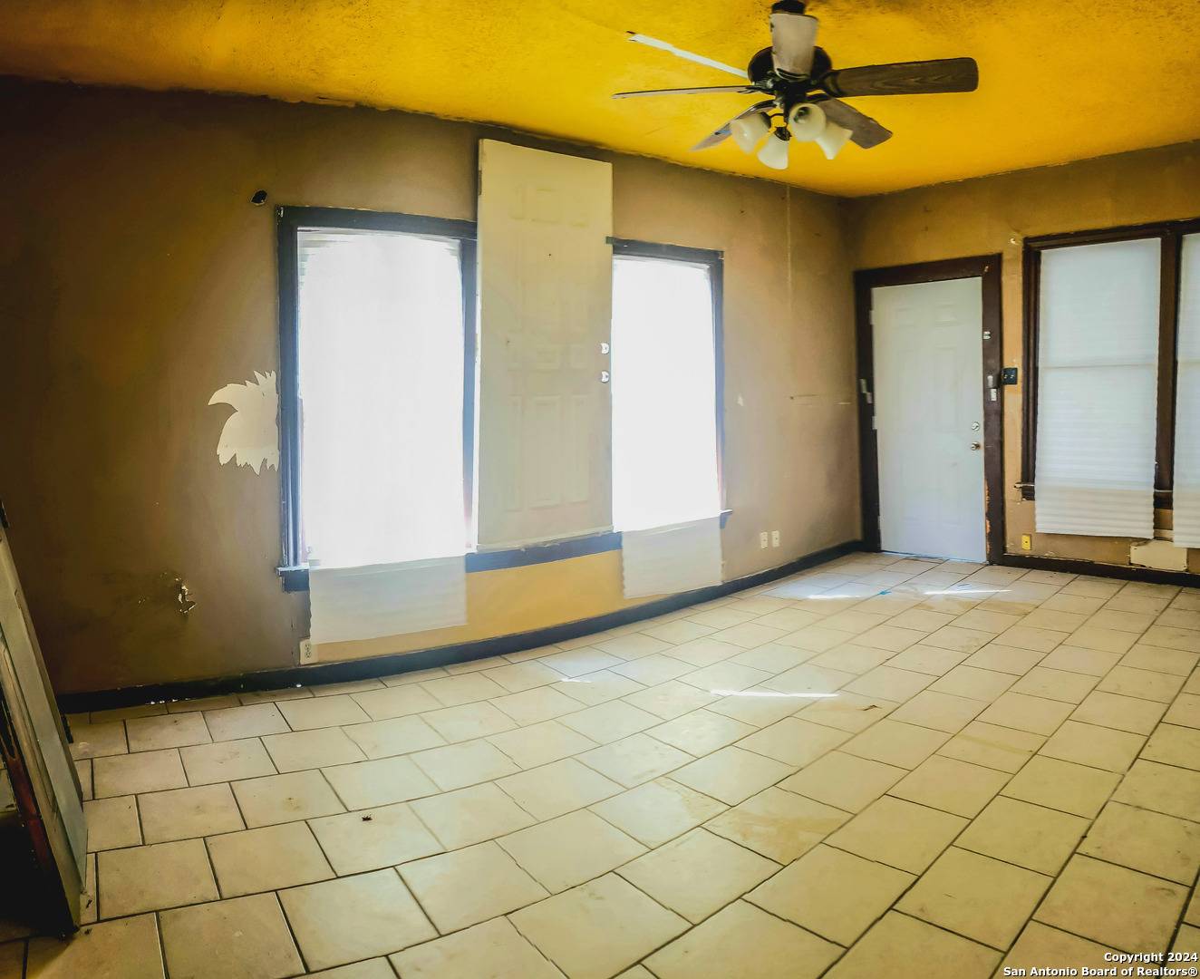 San Antonio, TX 78201-5847,416 PEACOCK AVE