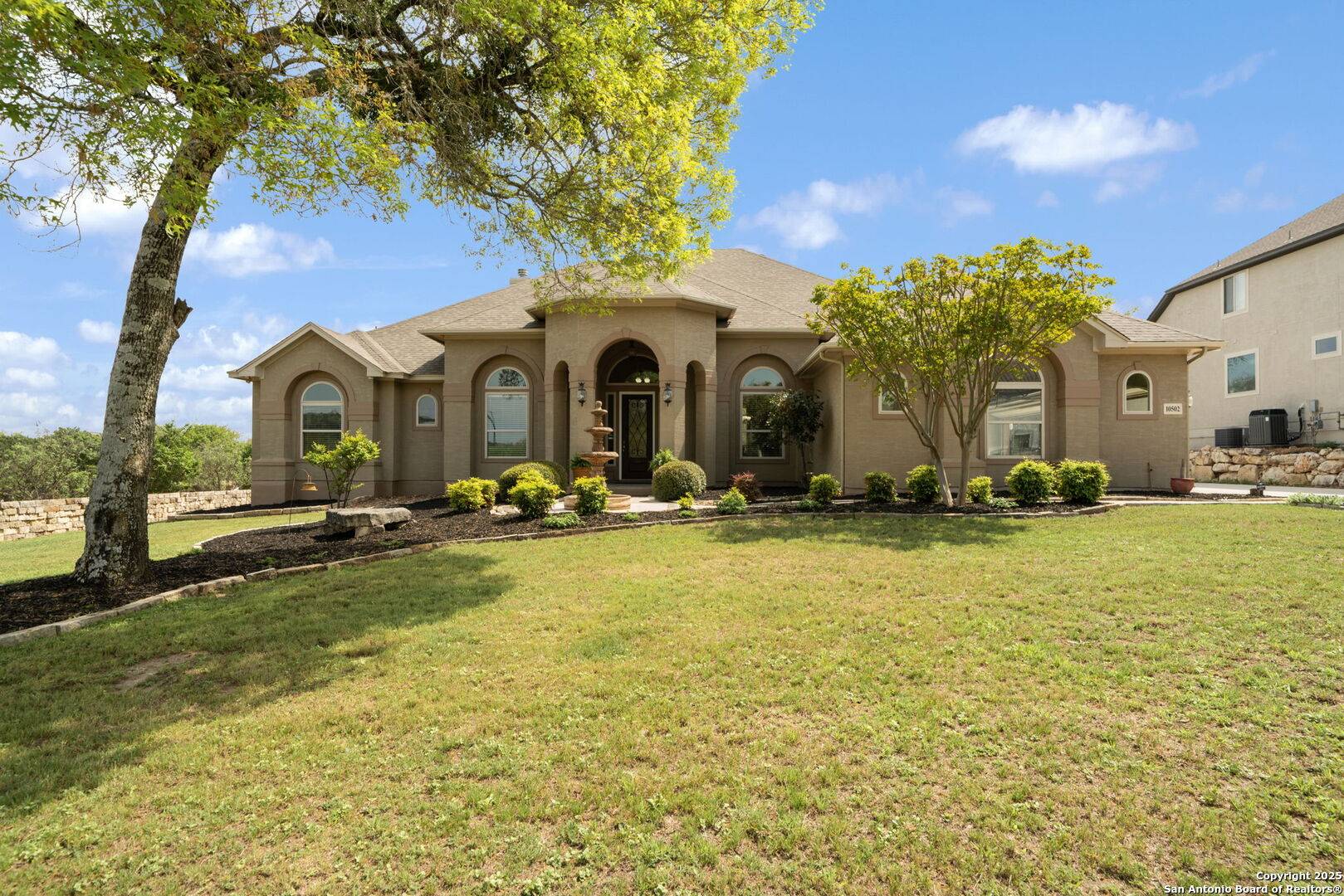 Boerne, TX 78006,10502 Campo Viejo