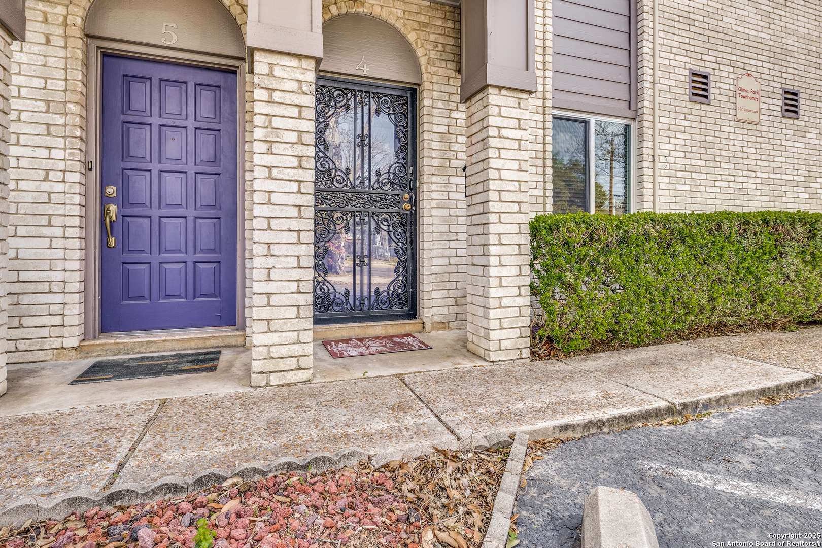 San Antonio, TX 78212,102 Vassar UNIT 4