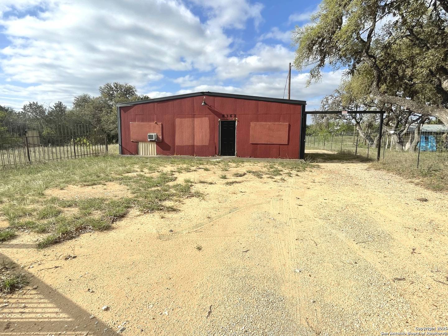 Bandera, TX 78003,8362 Wharton Dock Rd
