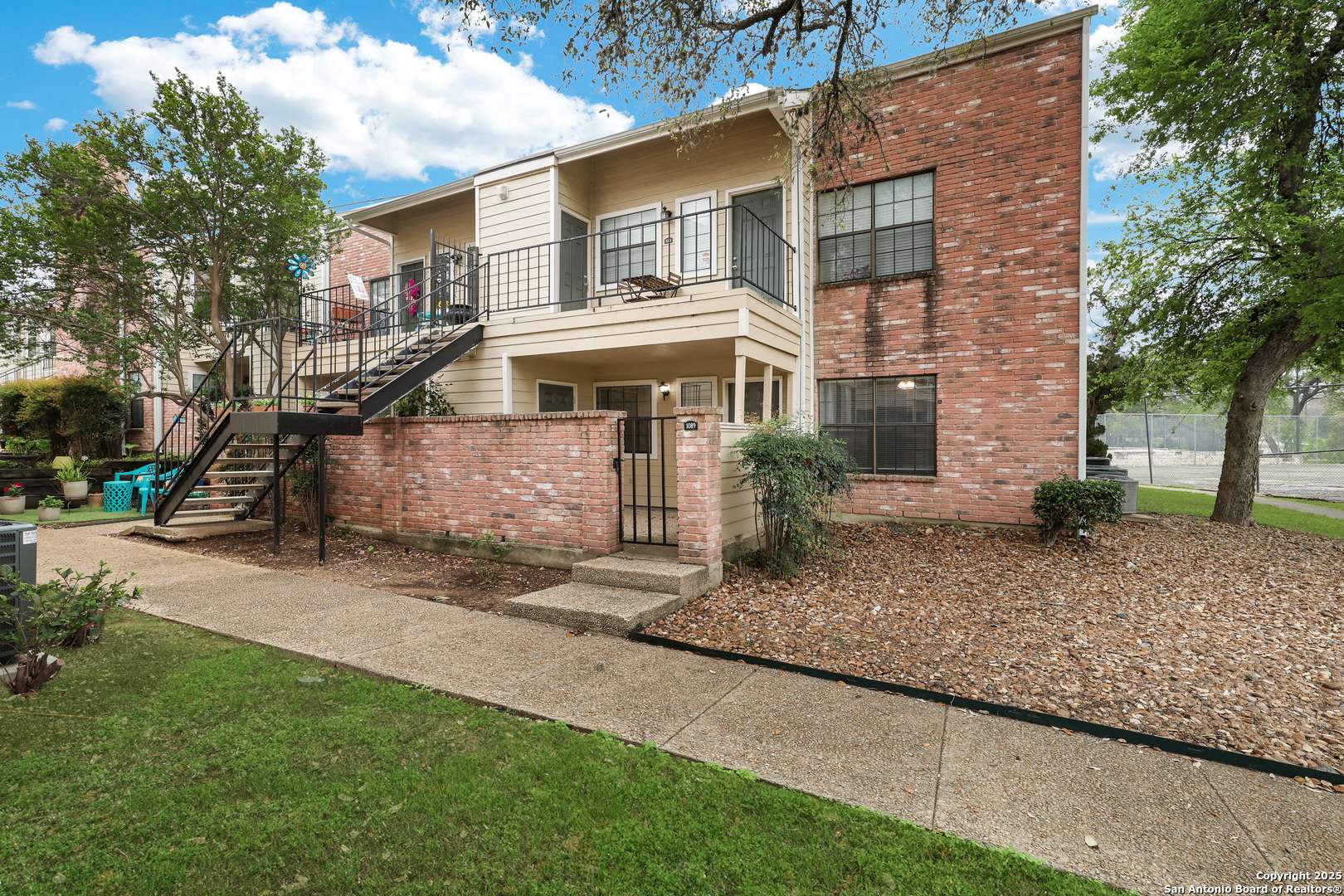 San Antonio, TX 78230,11610 Vance Jackson UNIT 1089