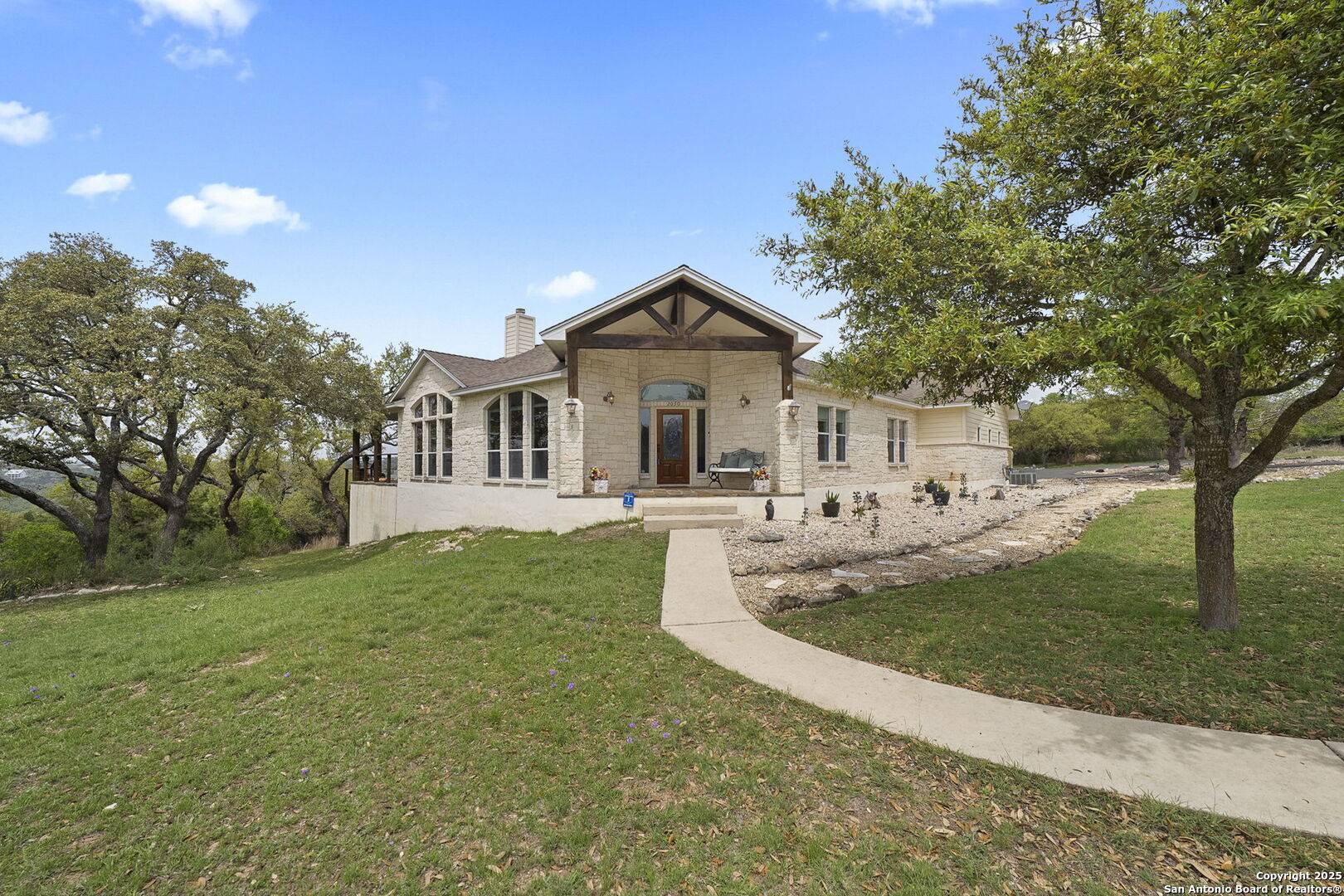 Fischer, TX 78623,2030 Soaring Eagle