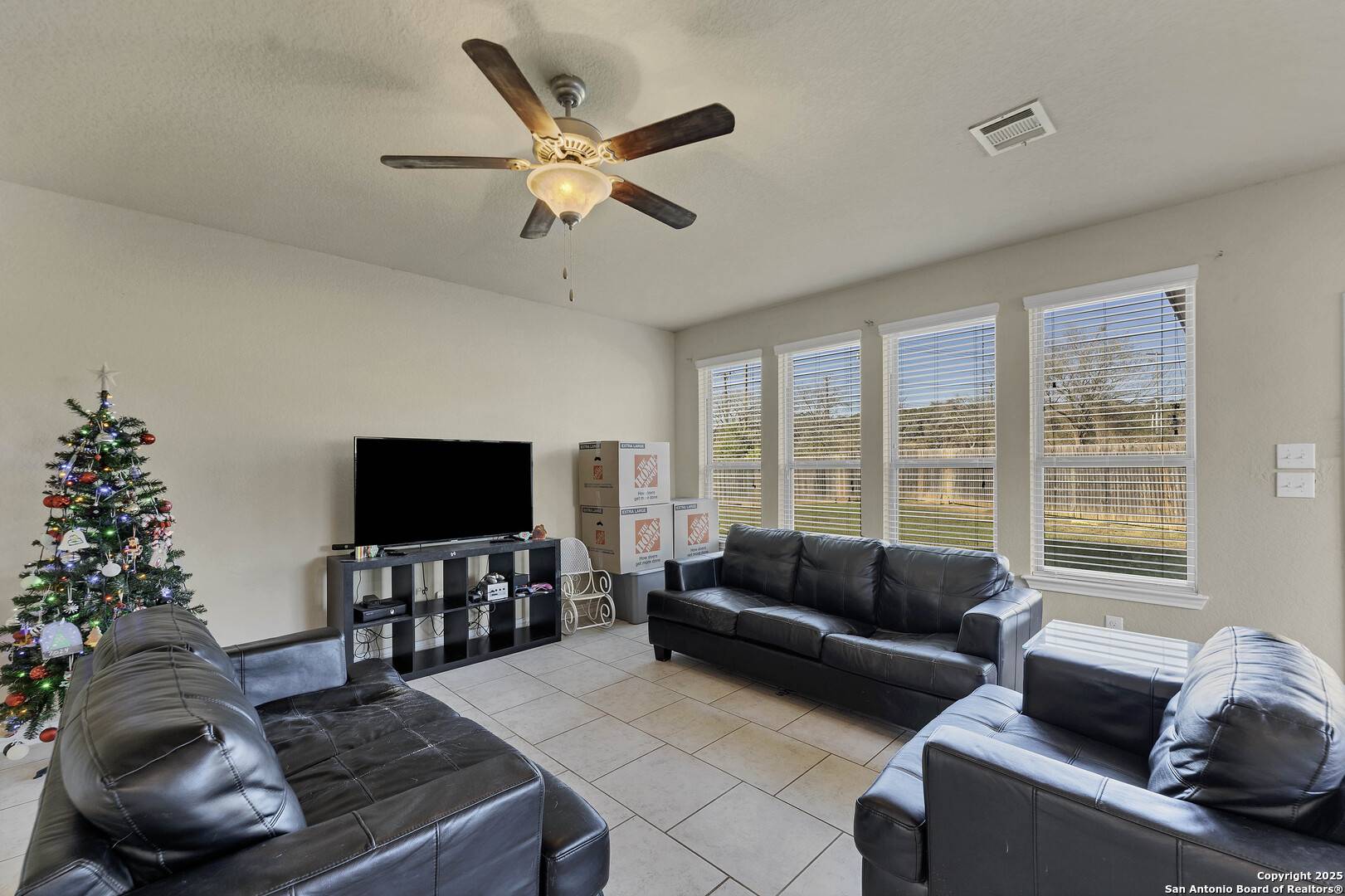 New Braunfels, TX 78132,5613 Cross Over