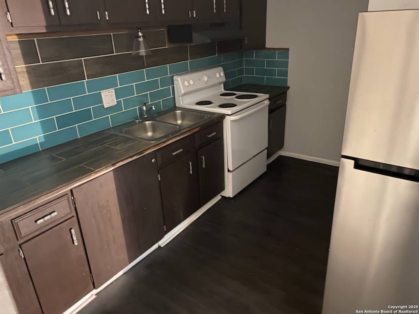 Pleasanton, TX 78064,719 San Antonio