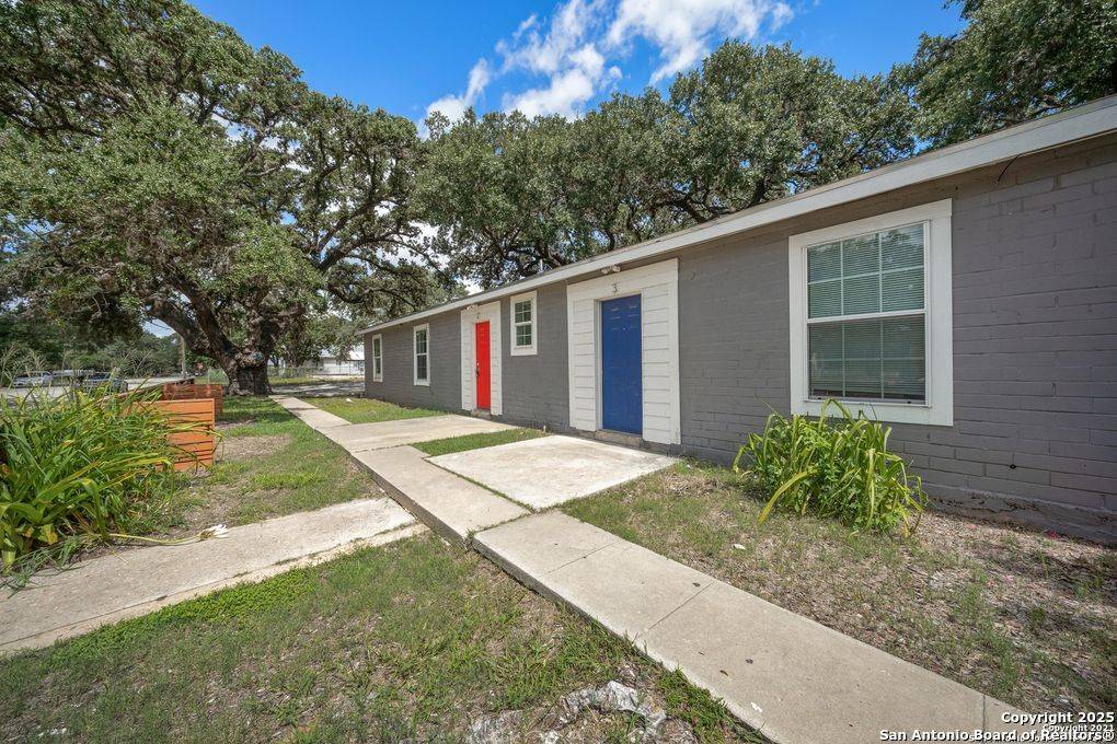 Pleasanton, TX 78064,719 San Antonio