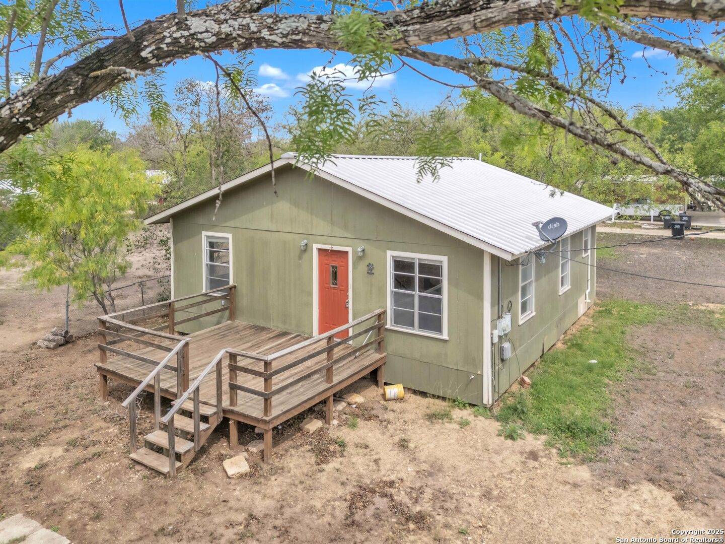 Hondo, TX 78861,1502 16th