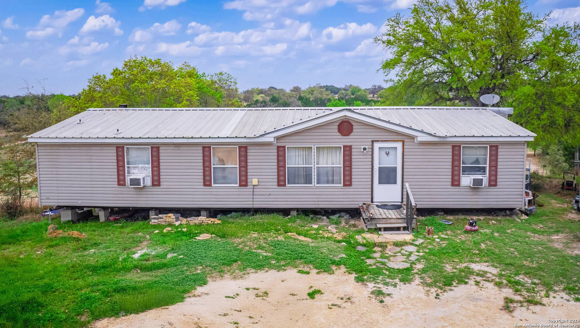 Bandera, TX 78003,2003 Broad Oak Dr