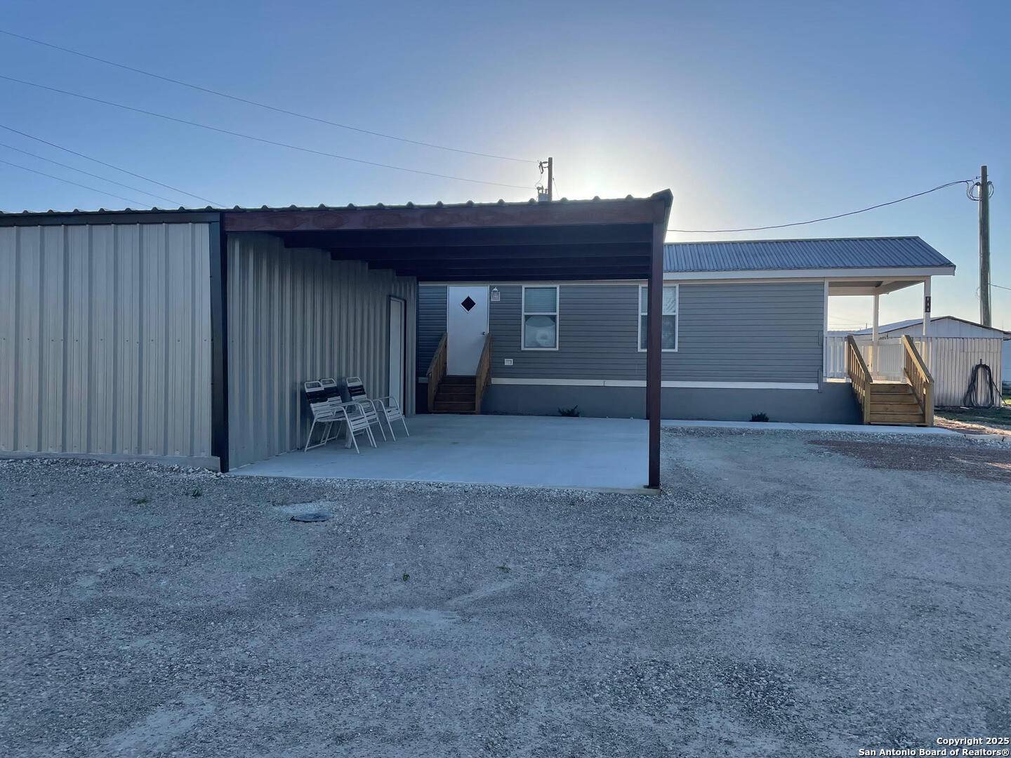 Harper, TX 78631,144 School St