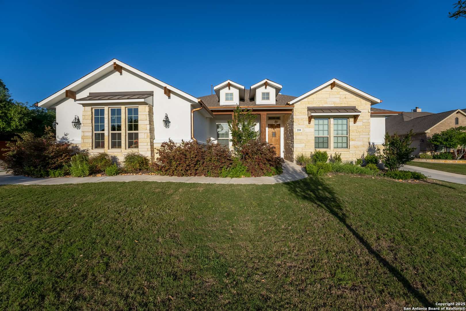 Castroville, TX 78009,259 Lawrence Dr
