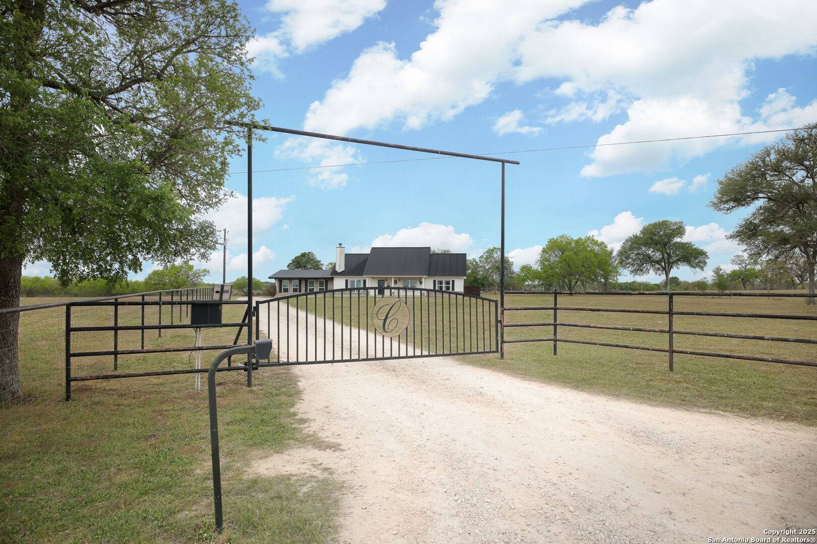 Seguin, TX 78155,175 Old Campbell Rd