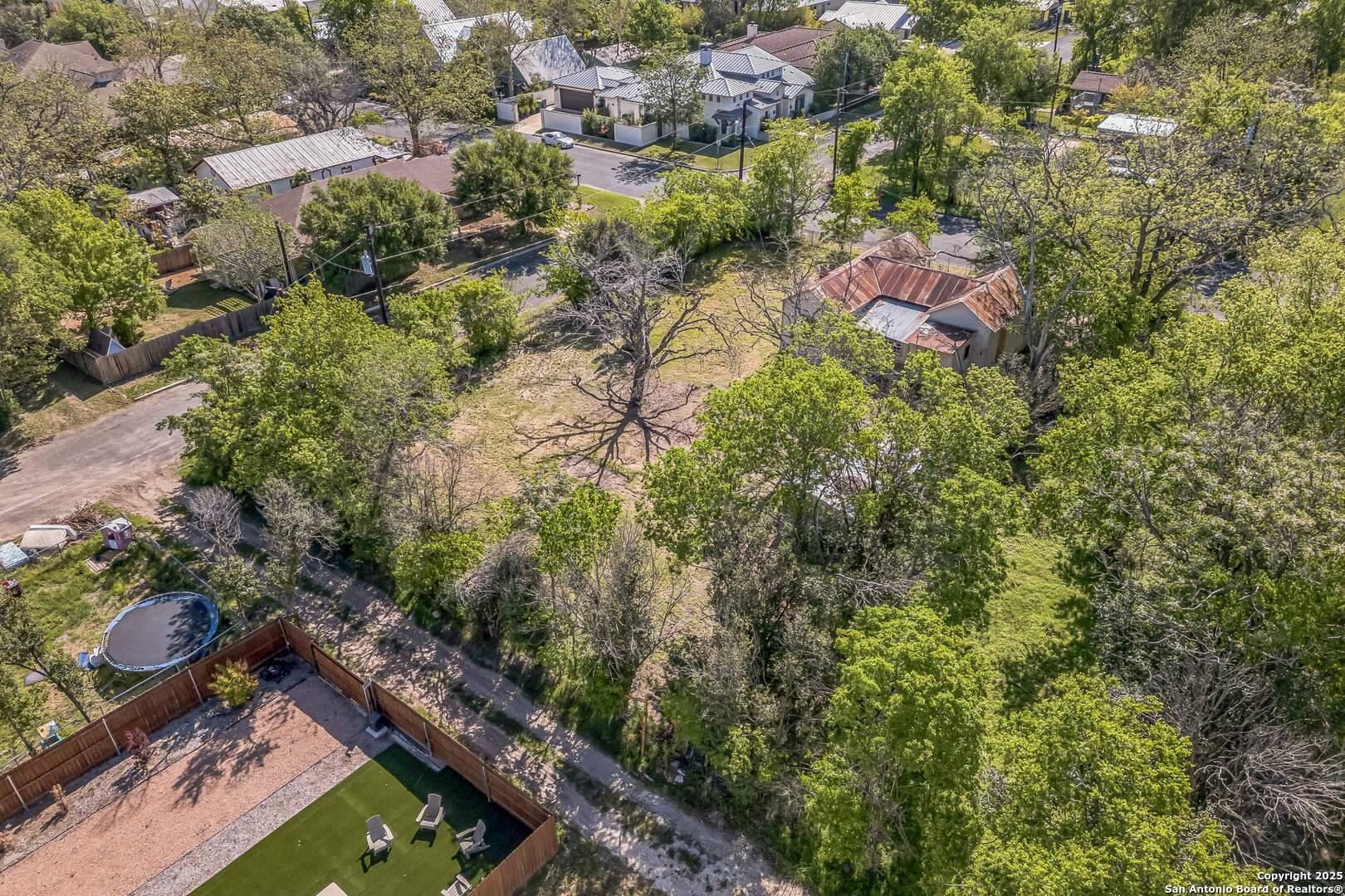 Boerne, TX 78006,604 Ogrady