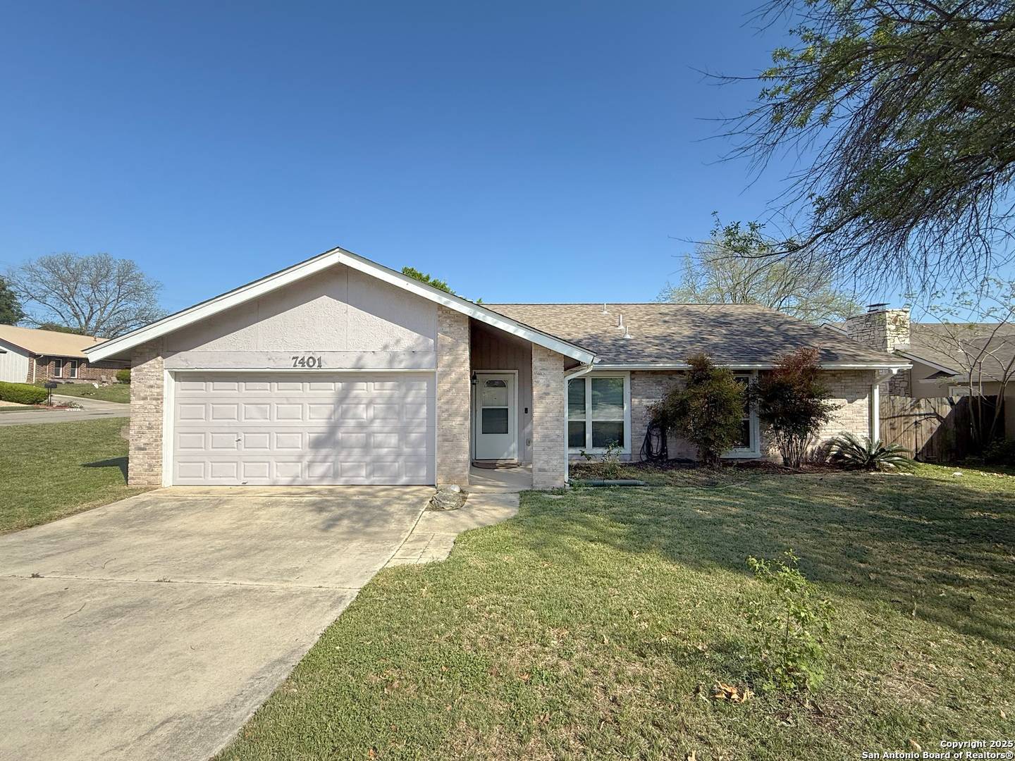 Live Oak, TX 78233,7401 Oak Marsh