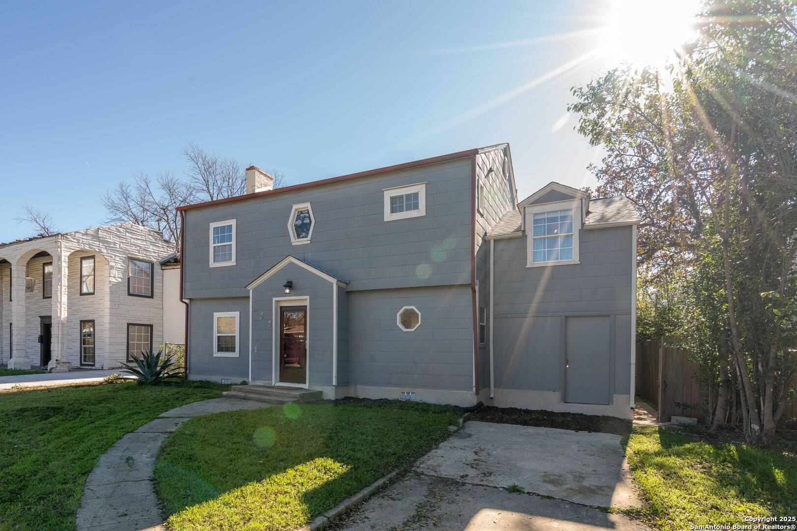 San Antonio, TX 78201,254 Quentin Dr.