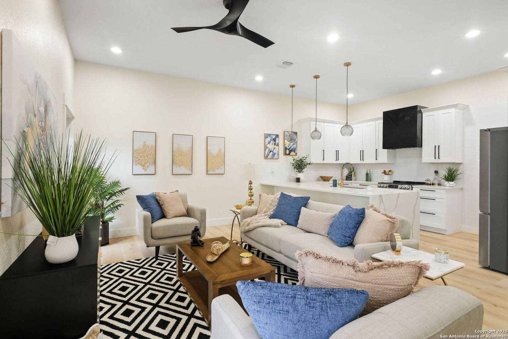 San Antonio, TX 78210,1019 Hackberry Unit 201