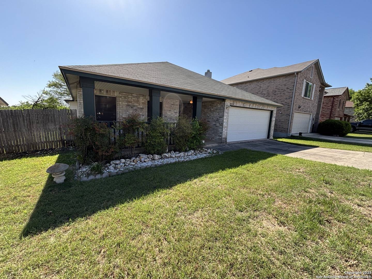 Converse, TX 78109,8214 Chestnut Manor