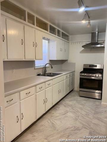 San Antonio, TX 78223-1419,115 MCDOUGAL AVE