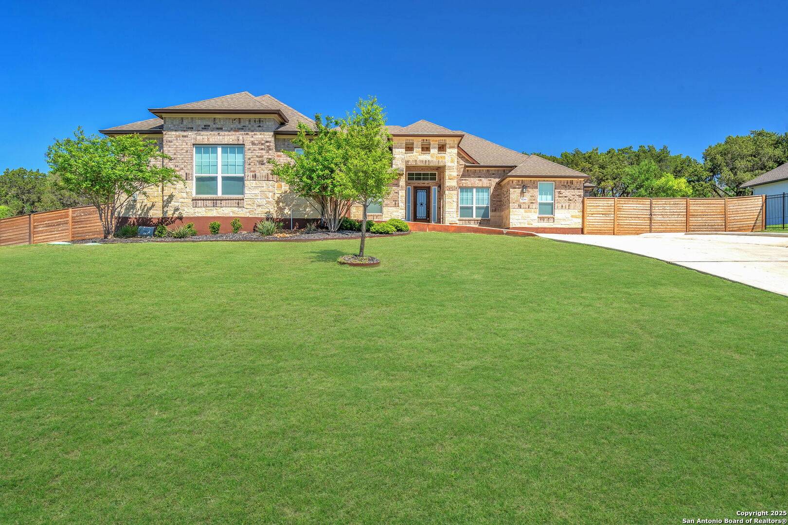 Garden Ridge, TX 78266,8299 Apache Frst