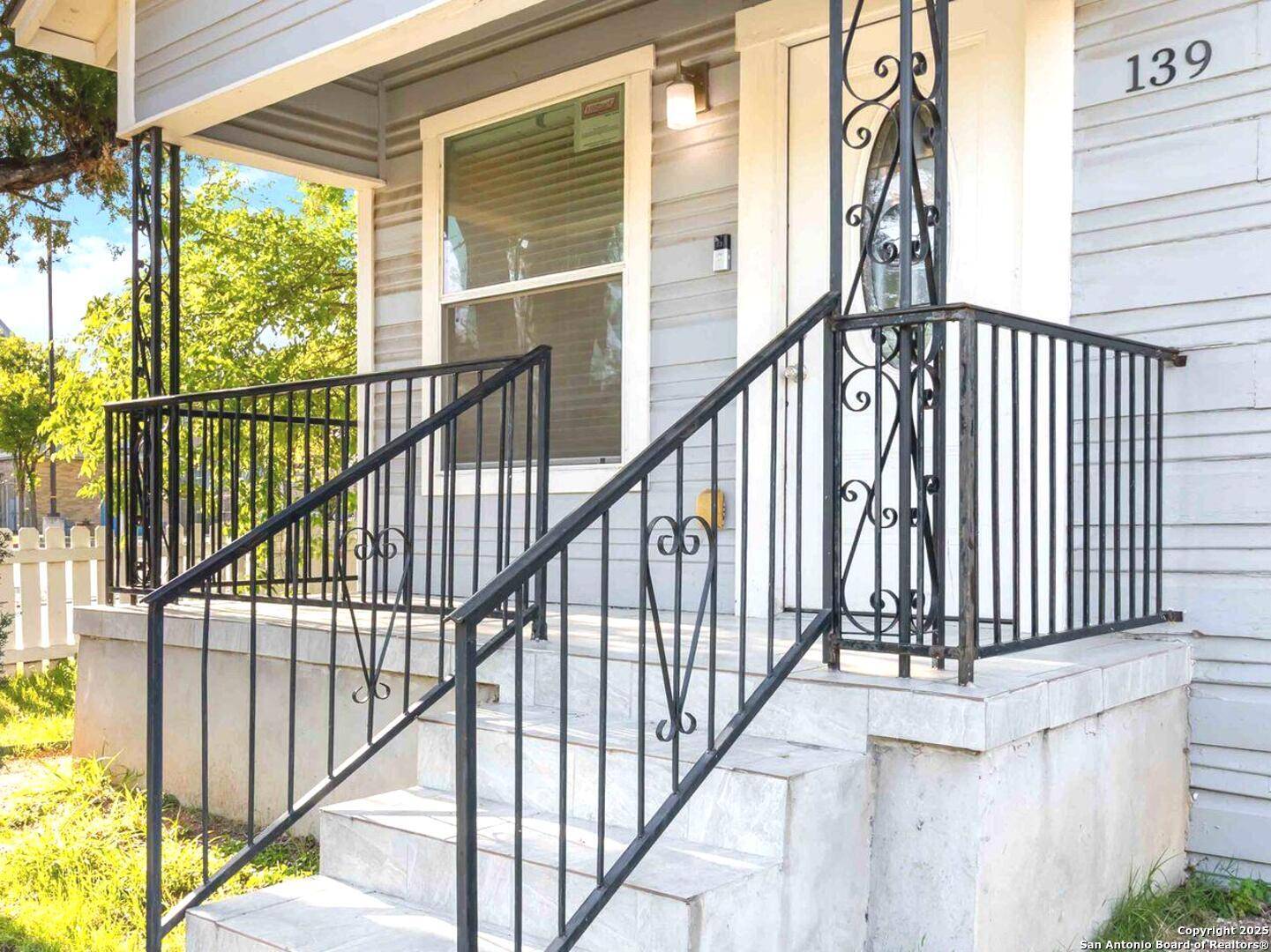 San Antonio, TX 78210,139 Hansford St
