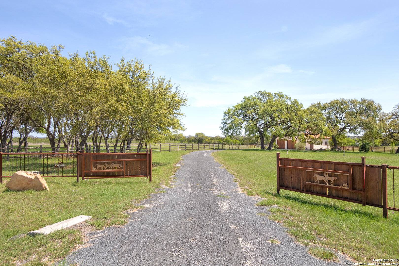 Bandera, TX 78003,876 Horseshoe Falls