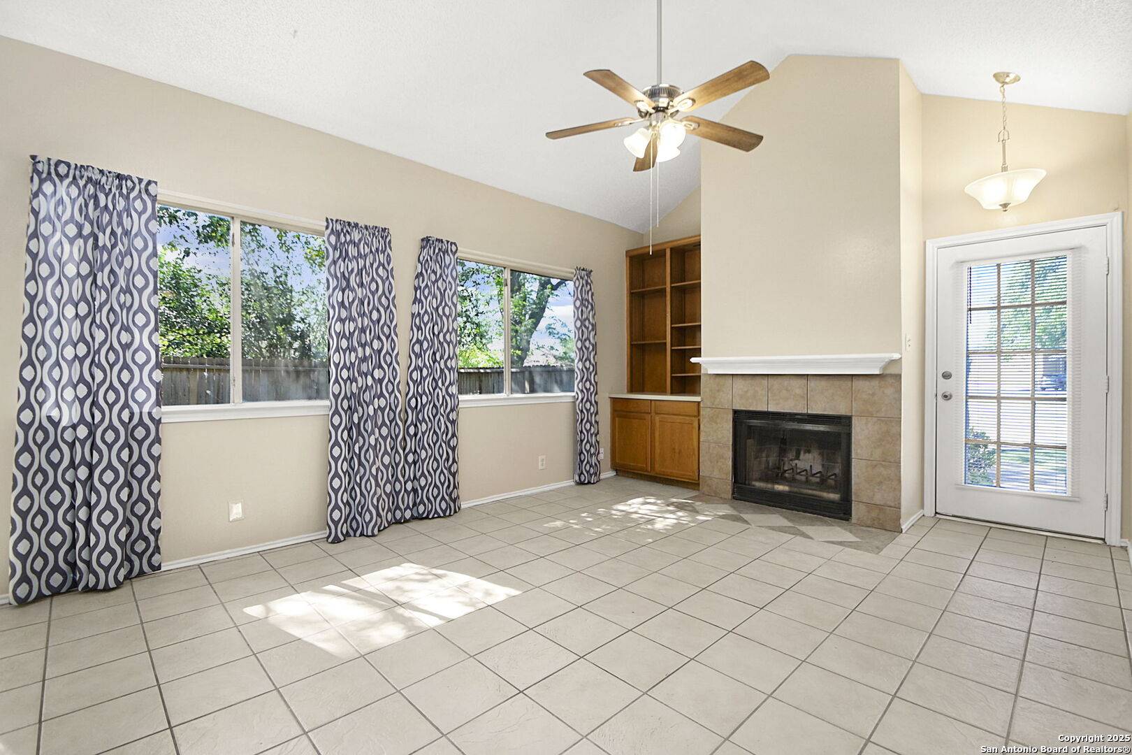 San Antonio, TX 78250,10254 Dover UNIT 606