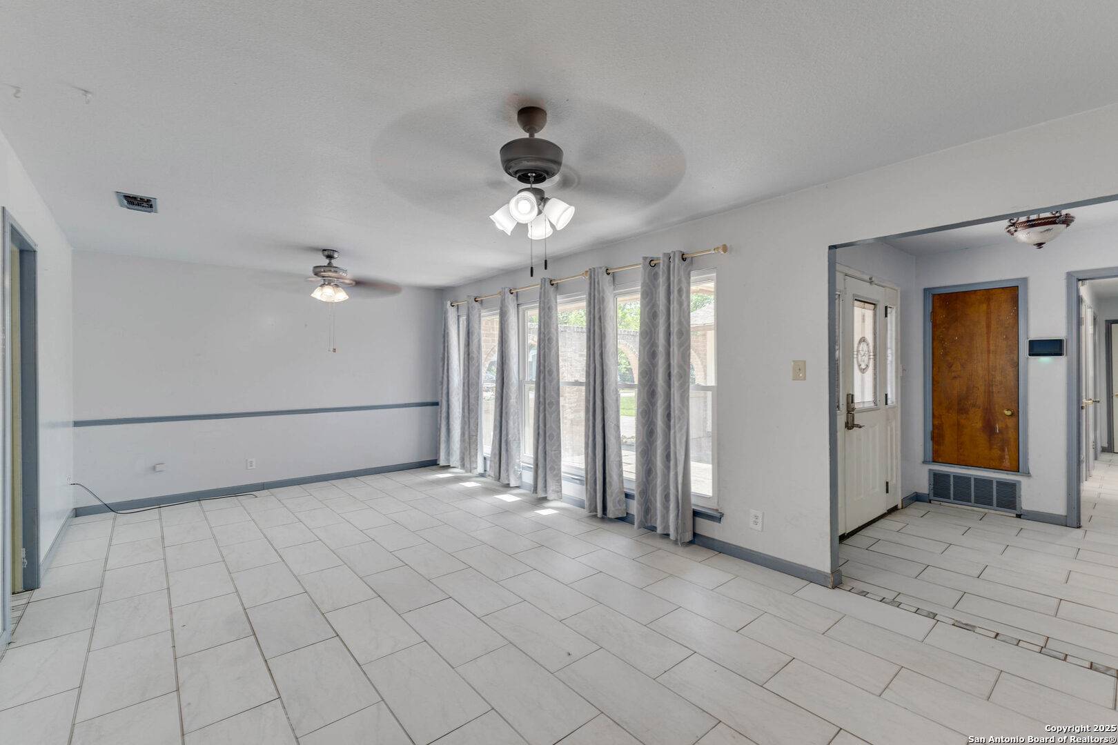 Universal City, TX 78148,410 De Soto